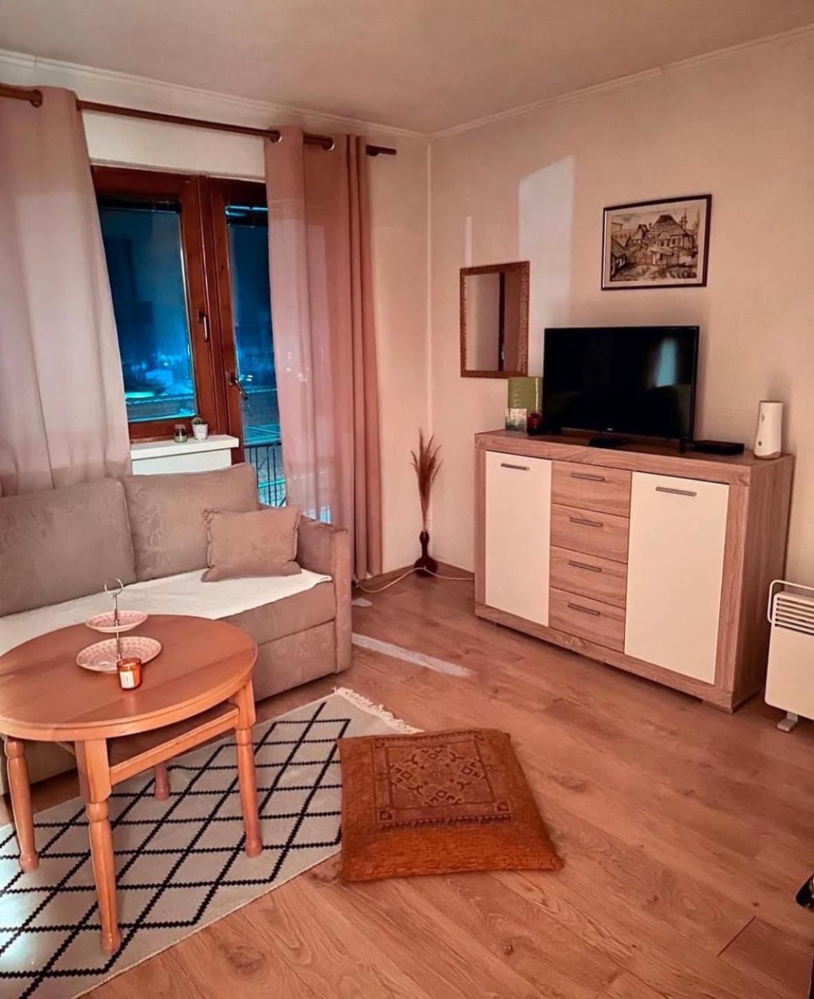 Slatki Dom Fireplace Konjic Bagian luar foto